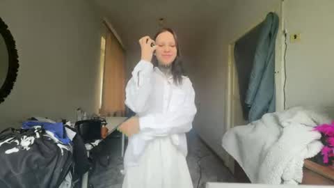 Sarah online show from 06/02/26, 08:05