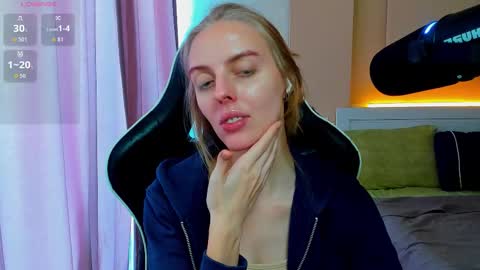 Sofia online show from 09/21/25, 11:01