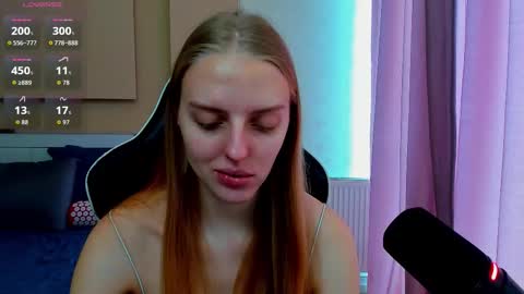 Sofia online show from 11/13/25, 08:13