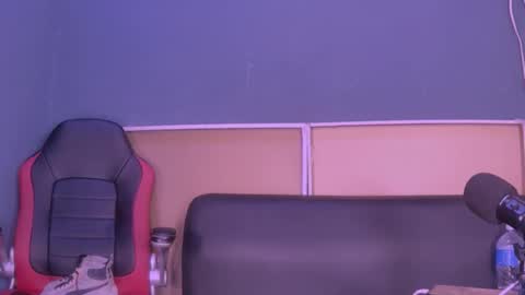 Snapshot of jamaicanbabex chatting on 12/06/24, 10:38 jamaicanbabex online show from 12/06/24, 10:38