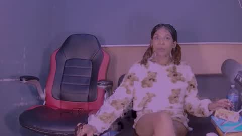 Snapshot of jamaicanbabex chatting on 01/16/25, 01:36 jamaicanbabex online show from 01/16/25, 01:36