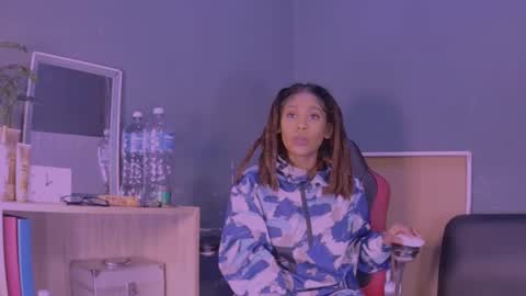 Snapshot of jamaicanbabex chatting on 01/22/25, 10:18 jamaicanbabex online show from 01/22/25, 10:18