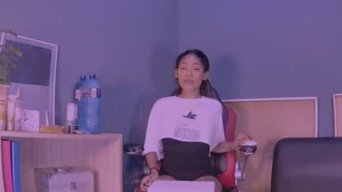 Snapshot of jamaicanbabex chatting on 01/25/25, 10:40 jamaicanbabex online show from 01/25/25, 10:40