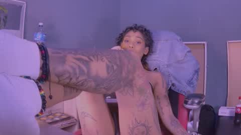 Snapshot of jamaicanbabex chatting on 02/09/25, 01:25 jamaicanbabex online show from 02/09/25, 01:25