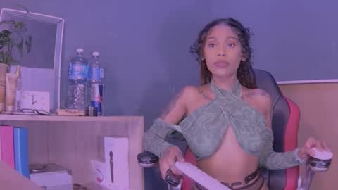 Snapshot of jamaicanbabex chatting on 02/11/25, 09:53 jamaicanbabex online show from 02/11/25, 09:53