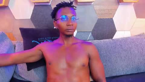   online show from 03/04/25, 02:06