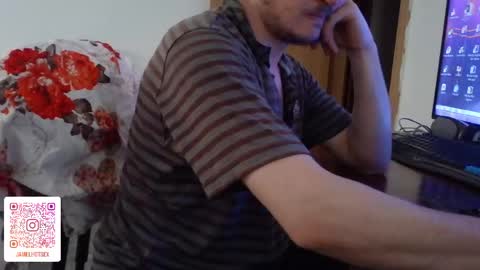Snapshot of jamelhotsex chatting on 05/24/26, 01:05 hot man sex online show from 05/24/26, 01:05