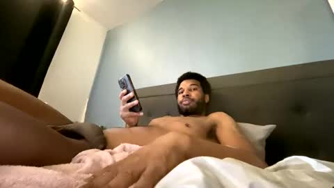 Snapshot of jamelw31 chatting on 12/19/24, 11:39 Naughty Jamel online show from 12/19/24, 11:39