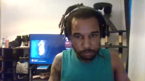 Snapshot of jamelw31 chatting on 07/05/26, 04:19 Naughty Jamel online show from 07/05/26, 04:19