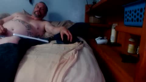 what you in too online show from 04/01/26, 02:12