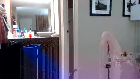 what you in too online show from 04/16/26, 01:56