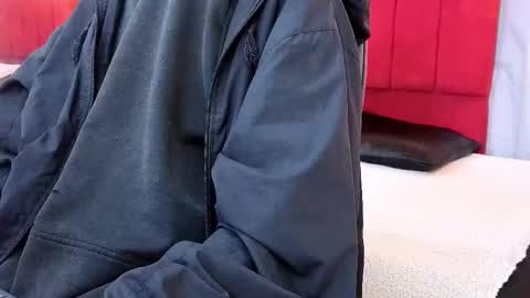 james_adamss_ online show from 02/03/26, 12:32