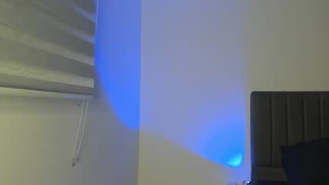 james_and_max online show from 05/28/26, 01:25