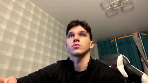 James online show from 10/21/25, 11:27