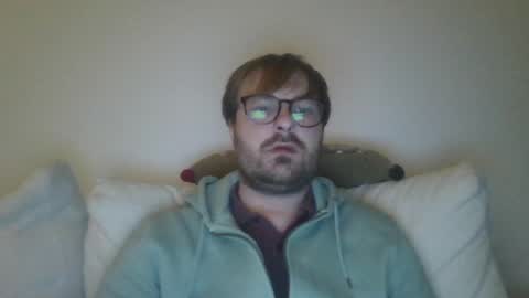 Snapshot of james_heron chatting on 01/24/25, 06:46 James Heron online show from 01/24/25, 06:46