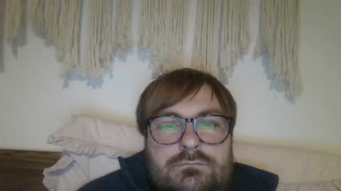 Snapshot of james_heron chatting on 01/26/25, 02:19 James Heron online show from 01/26/25, 02:19