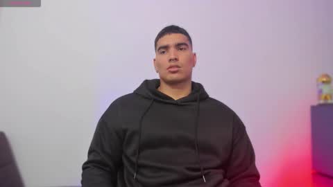 Snapshot of jamesgraay chatting on 10/18/25, 10:38 James Gray online show from 10/18/25, 10:38