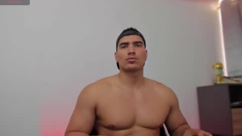 Snapshot of jamesgraay chatting on 11/13/25, 07:02 James Gray online show from 11/13/25, 07:02