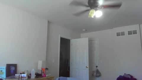 Snapshot of jamesjewels chatting on 03/02/25, 06:08 jamesjewels online show from 03/02/25, 06:08