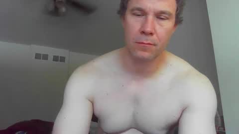 Snapshot of jamesjewels chatting on 10/11/25, 02:37 jamesjewels online show from 10/11/25, 02:37