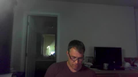 Snapshot of jamesjewels chatting on 05/26/26, 03:02 jamesjewels online show from 05/26/26, 03:02