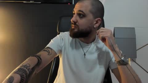 JamesMyers online show from 02/15/25, 06:44