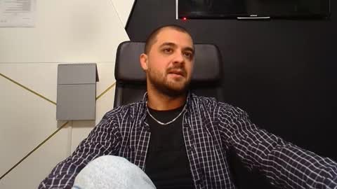 JamesMyers online show from 11/25/25, 05:07