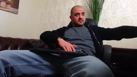 JamesMyers online show from 12/19/25, 07:26