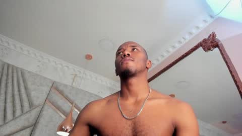 Snapshot of jamesparck chatting on 01/04/25, 03:39 James online show from 01/04/25, 03:39