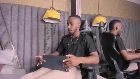 Snapshot of jamesparck chatting on 02/26/26, 08:30 James online show from 02/26/26, 08:30