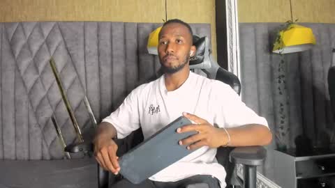 James  online show from 04/26/26, 10:40