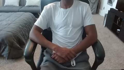 Snapshot of jamessbaker chatting on 07/22/26, 04:43 jamessbaker online show from 07/22/26, 04:43