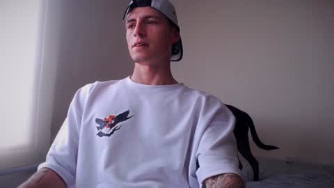 jamesss____ online show from 12/12/24, 06:10