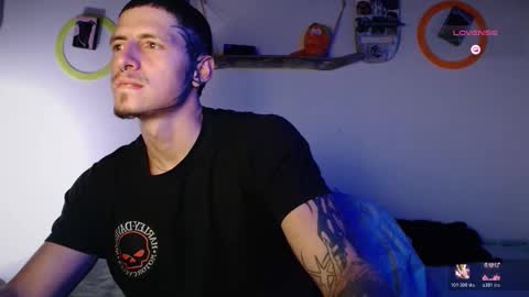 jamesss____ online show from 10/27/25, 01:31