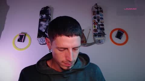 jamesss____ online show from 11/04/25, 03:27