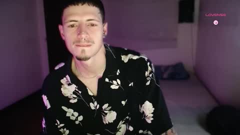 jamesss____ online show from 11/22/25, 04:00