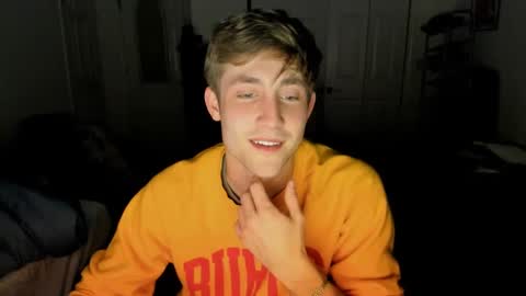 Snapshot of jamesterl chatting on 01/04/25, 04:12 Jamesterl online show from 01/04/25, 04:12