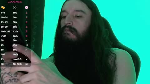 Snapshot of jamesvladi chatting on 01/01/25, 01:04 vlad online show from 01/01/25, 01:04