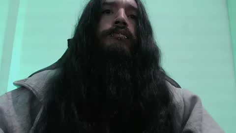 Snapshot of jamesvladi chatting on 01/06/25, 01:31 vlad online show from 01/06/25, 01:31