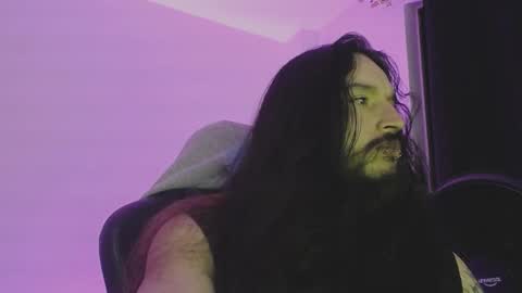 Snapshot of jamesvladi chatting on 01/10/25, 12:59 vlad online show from 01/10/25, 12:59