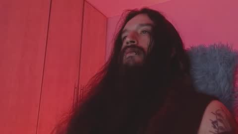 Snapshot of jamesvladi chatting on 01/10/25, 04:01 vlad online show from 01/10/25, 04:01