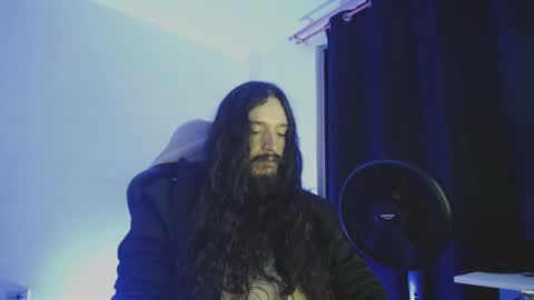 Snapshot of jamesvladi chatting on 01/12/25, 03:39 vlad online show from 01/12/25, 03:39