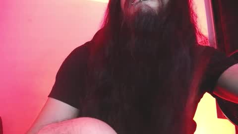 Snapshot of jamesvladi chatting on 01/17/25, 01:36 vlad online show from 01/17/25, 01:36