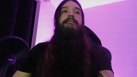 Snapshot of jamesvladi chatting on 01/21/25, 05:16 vlad online show from 01/21/25, 05:16