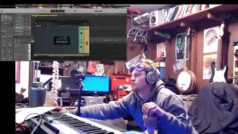 Snapshot of jameswebbscope chatting on 02/13/25, 07:35 Jameswebbscope online show from 02/13/25, 07:35