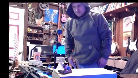 Snapshot of jameswebbscope chatting on 02/14/25, 03:00 Jameswebbscope online show from 02/14/25, 03:00