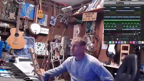 Snapshot of jameswebbscope chatting on 09/11/25, 03:01 Jameswebbscope online show from 09/11/25, 03:01