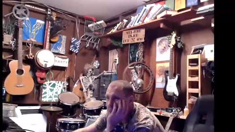 Snapshot of jameswebbscope chatting on 09/25/25, 10:19 Jameswebbscope online show from 09/25/25, 10:19