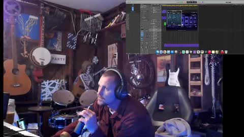 Snapshot of jameswebbscope chatting on 10/14/25, 02:23 Jameswebbscope online show from 10/14/25, 02:23