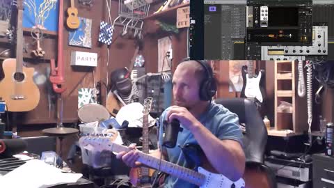 Snapshot of jameswebbscope chatting on 10/22/25, 06:46 Jameswebbscope online show from 10/22/25, 06:46